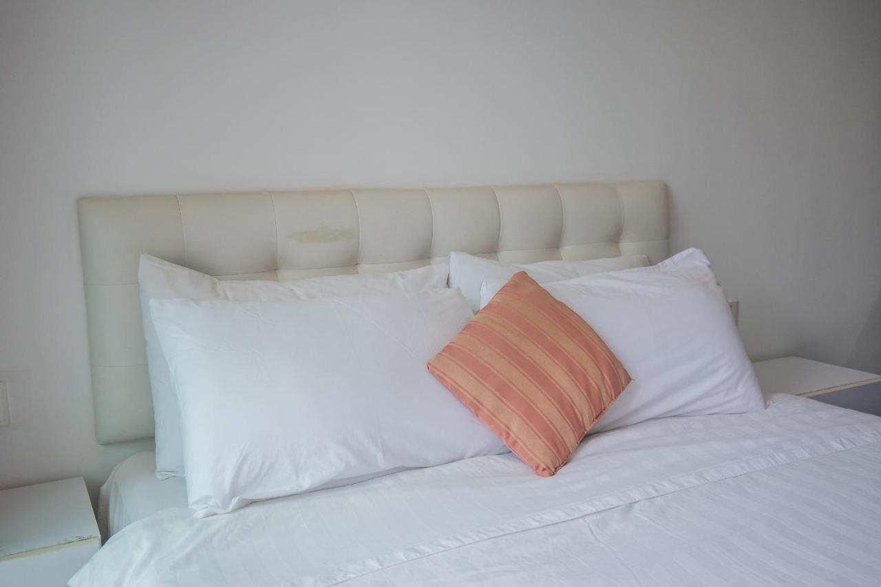 Myrehat Suites Bukit Ceylon Kuala Lumpur Exteriör bild